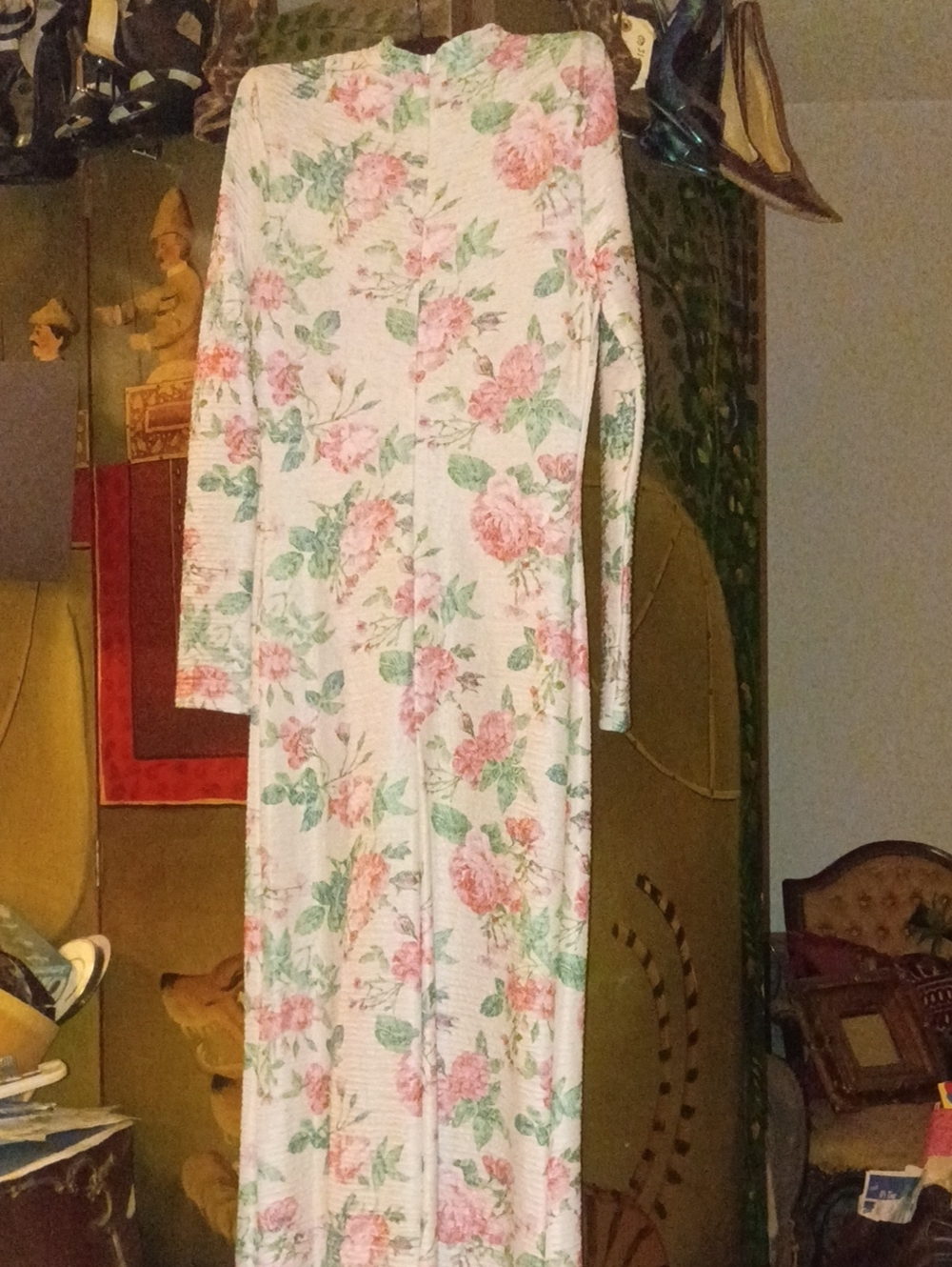 Vintage Floral Long Sleeve Maxi Dress - Pink & Green Roses